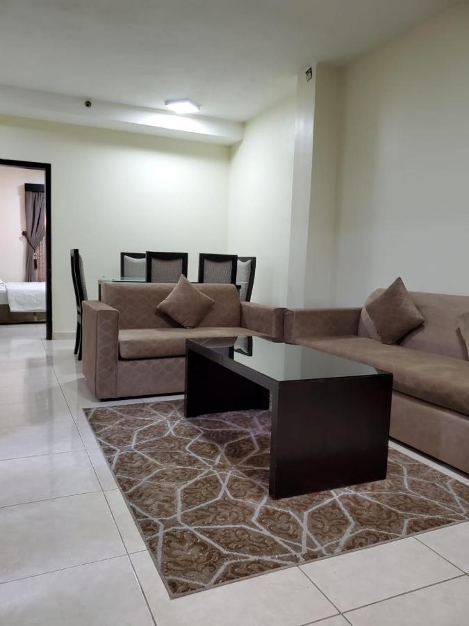 Aparthotel Spring Tower à Al Al Jubail Extérieur photo